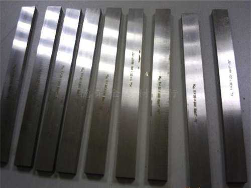 k110鋼做刀優(yōu)缺點(diǎn)，k110鋼與tr35哪個(gè)做刀好